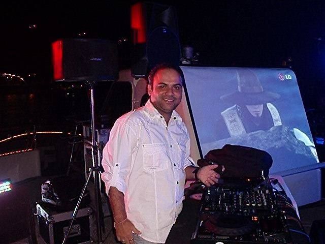 DJ Nainesh