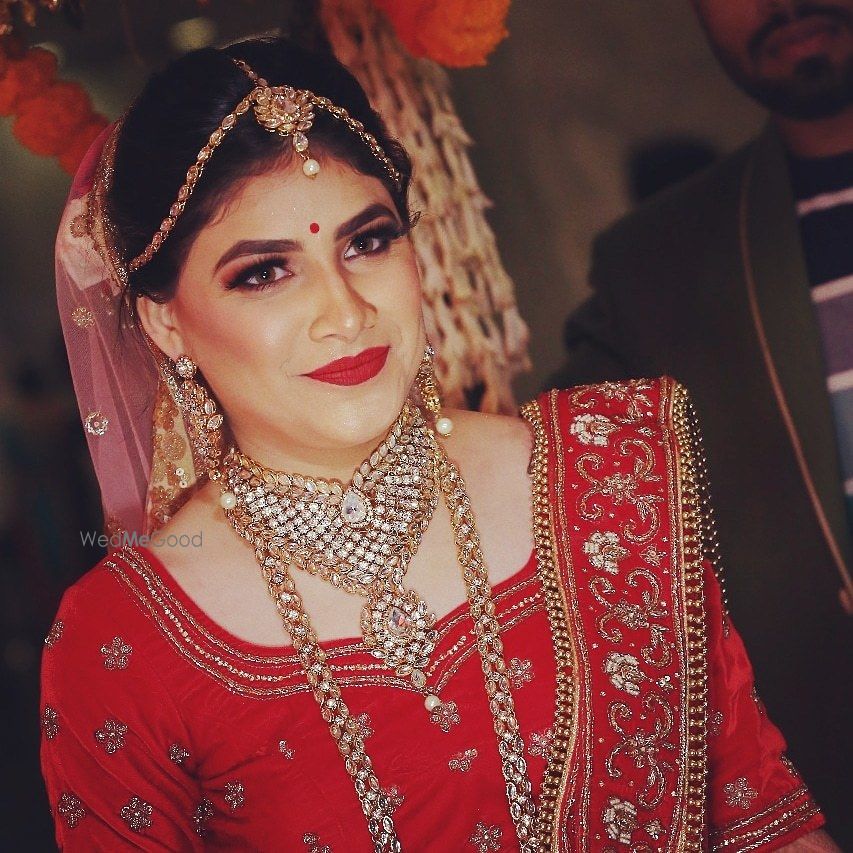 Photo By Makeup by Varnika - Bridal Makeup Artists