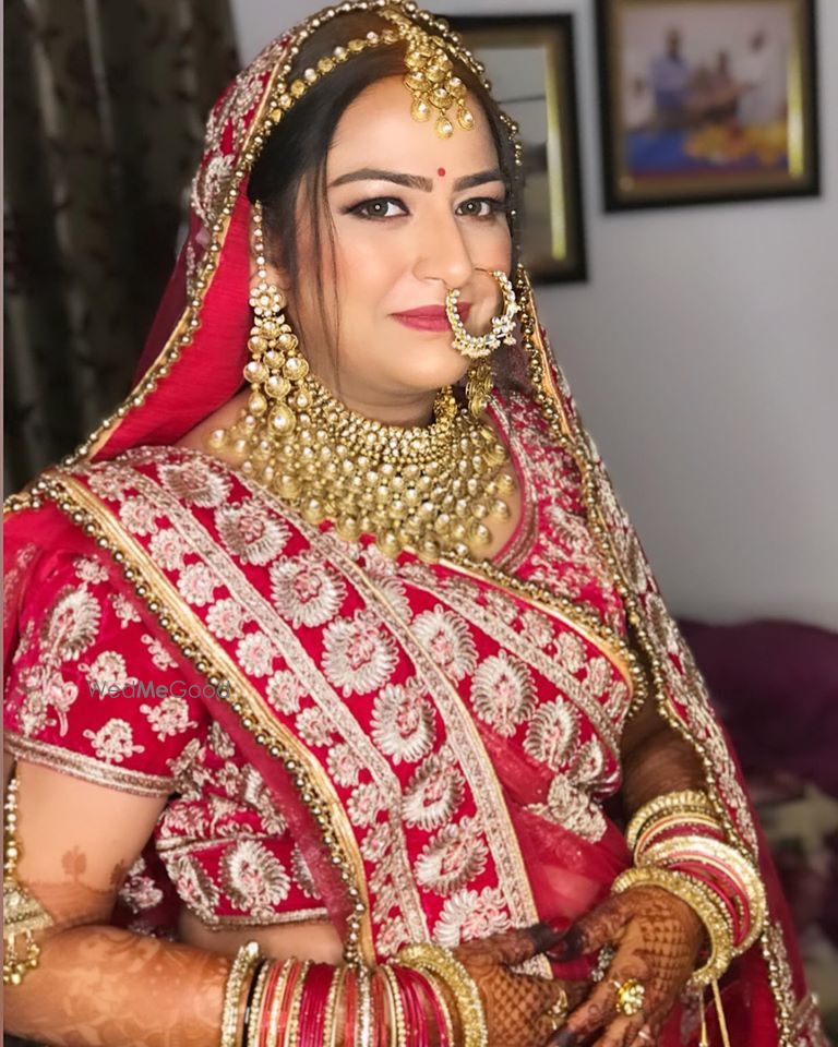 Photo By Pour Elle Salon - Bridal Makeup