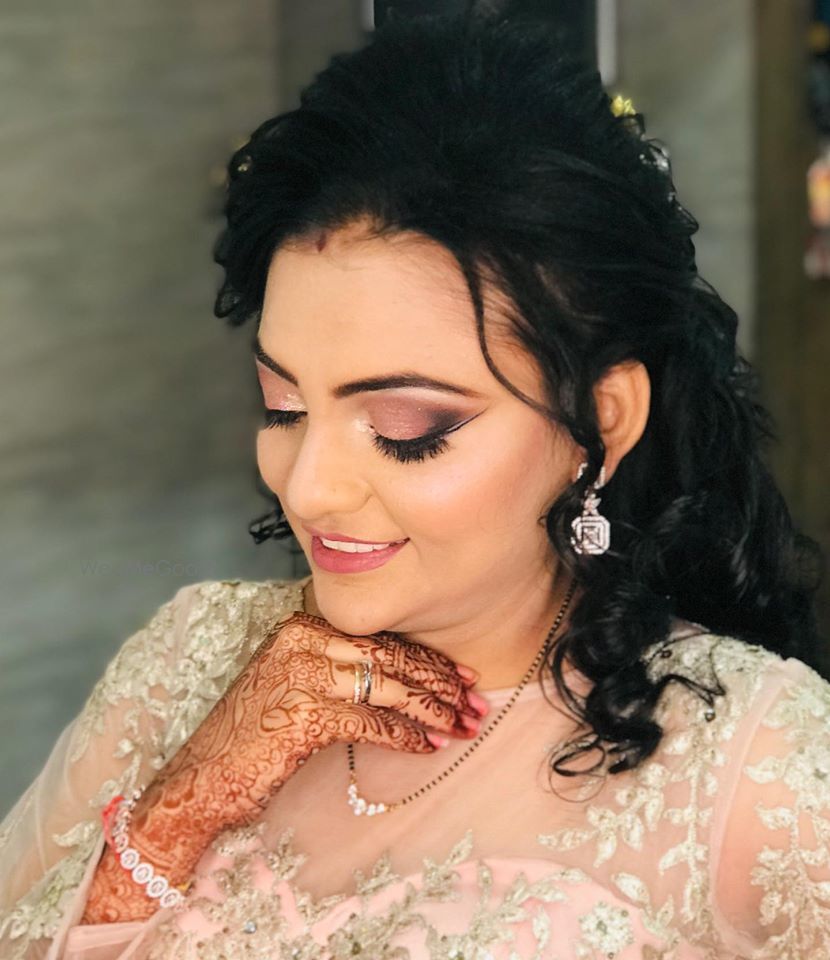 Photo By Urvashi Beauty Parlour - Bridal Makeup