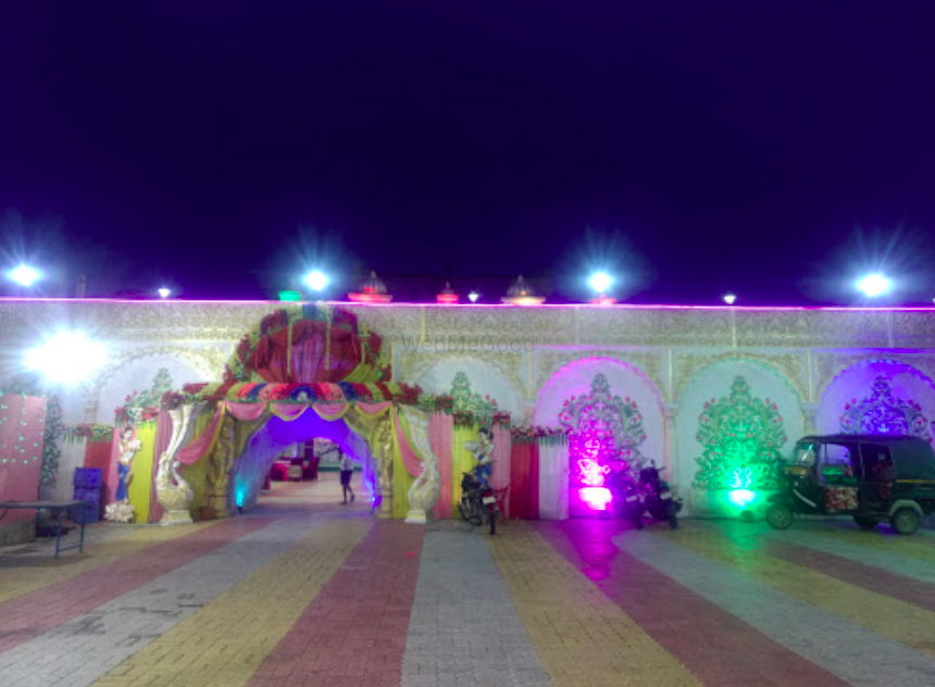 Photo By Shubham Friends Marriage Garden - Venues