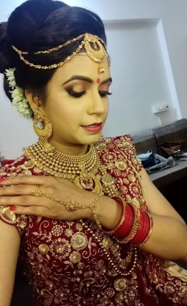 Photo By Diva Salon & Academy - Bridal Makeup