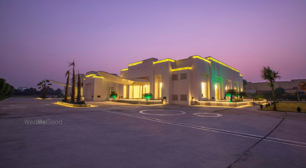 7 Sun Motels & Resorts LLP