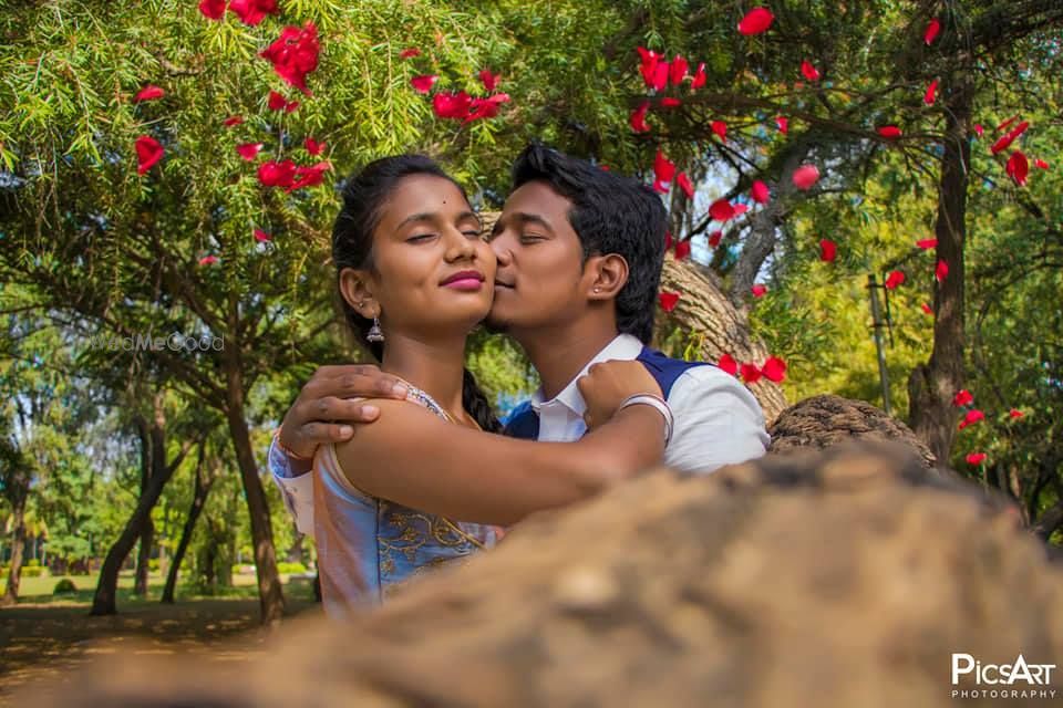 Photo By Picsart Photography - Photographers