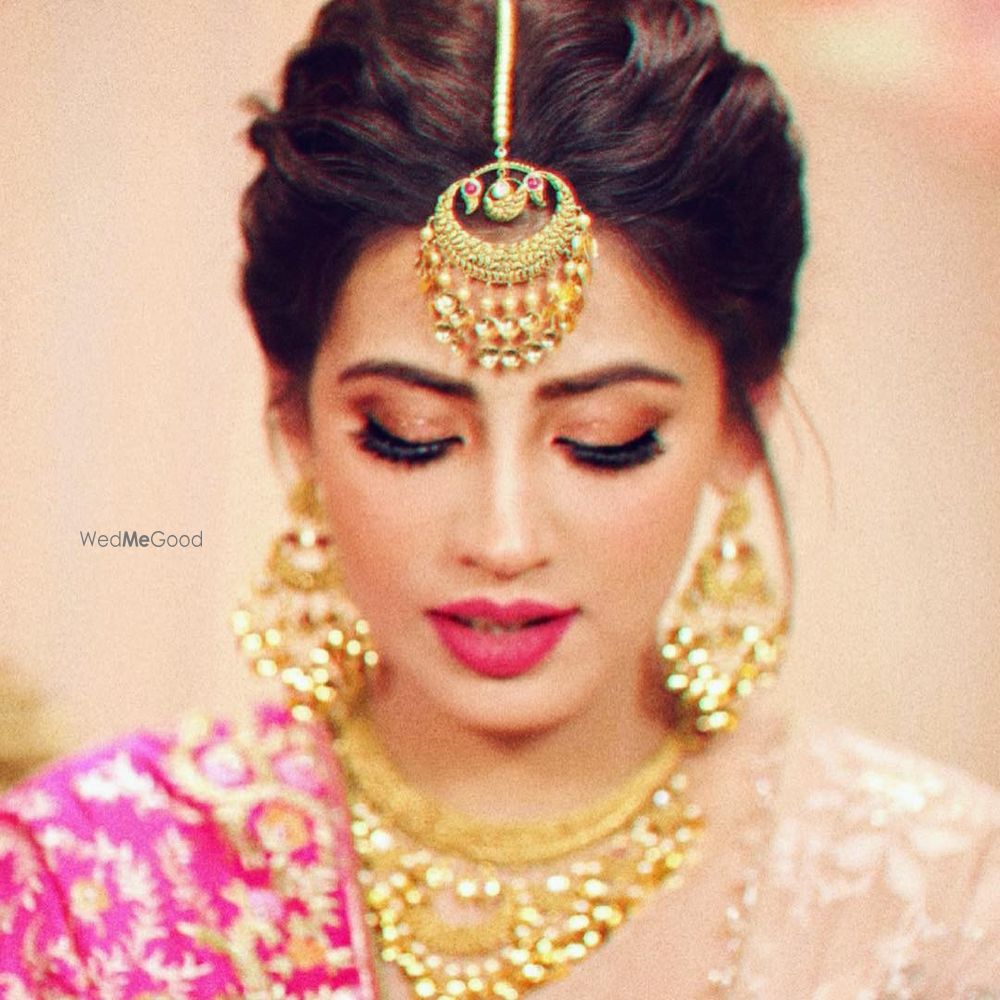 Photo By Artistry By Sahej - Bridal Makeup