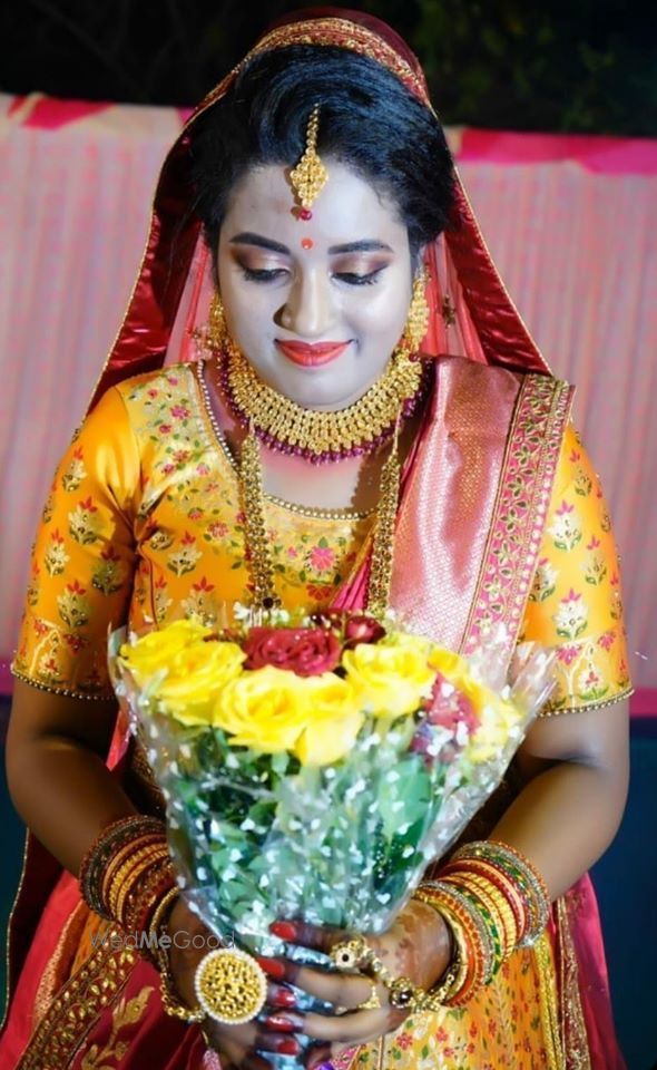 Photo By Riya's Parlour - Bridal Makeup