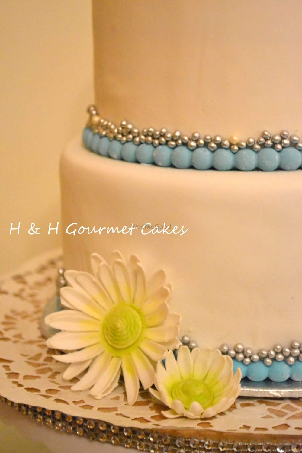 Photo By H & H Gourmet Cakes - Cake