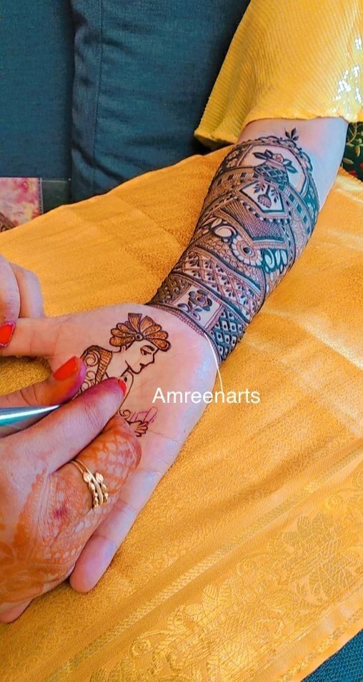 Photo By Amreen Mehendi Art - Mehendi Artist