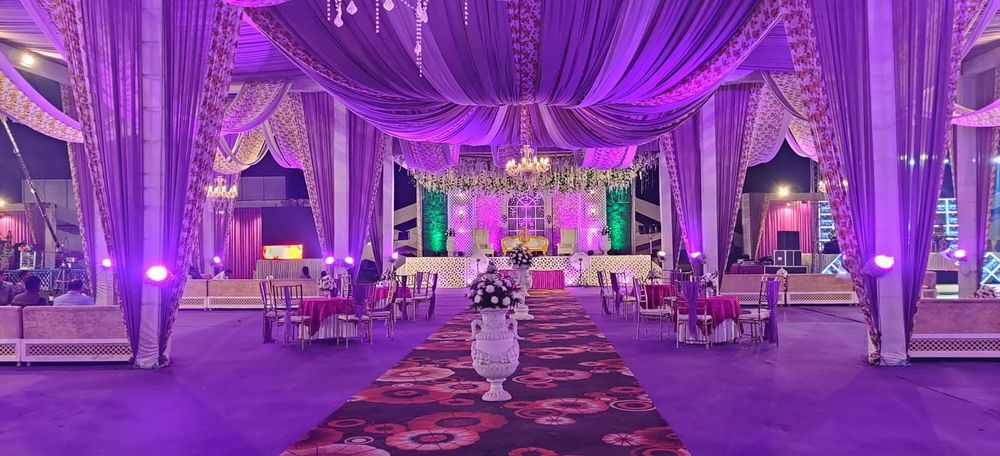 Photo By Mayfair Lawn - Venues