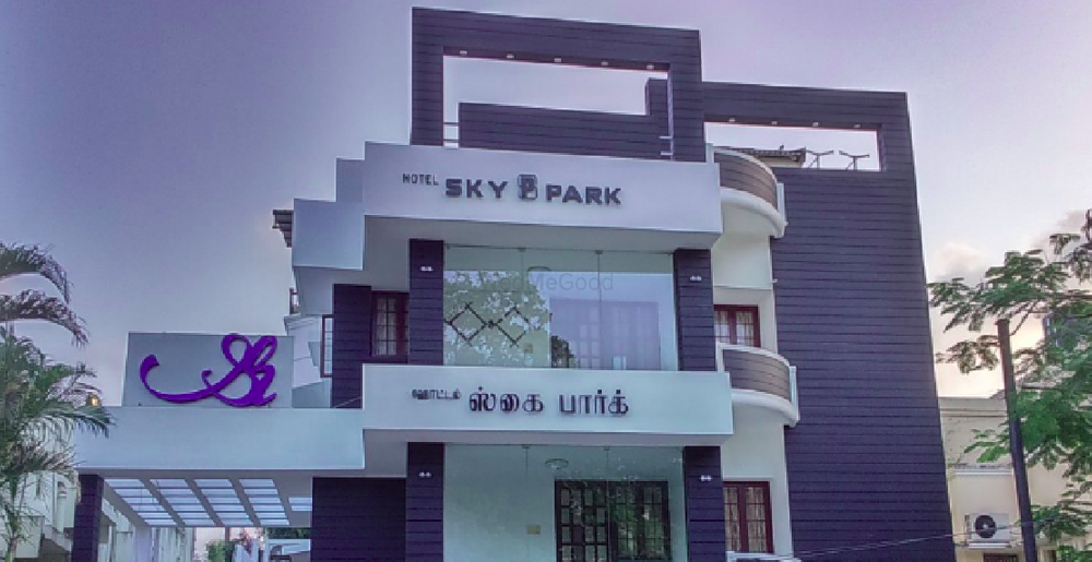 Hotel Sky Park