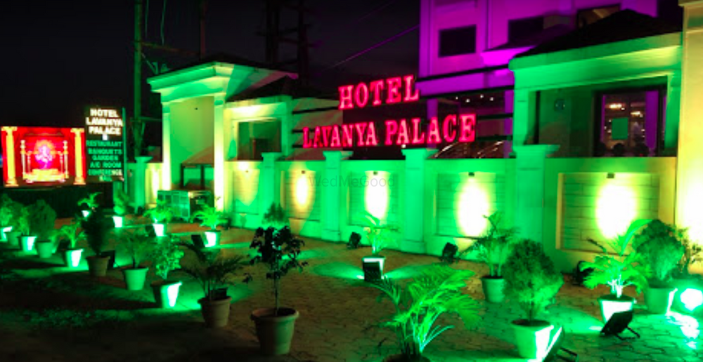 Hotel Lavanaya Palace