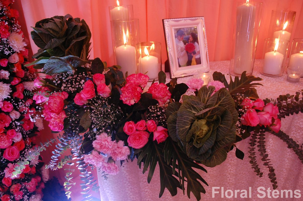 Photo By Floral Stems - Decorators