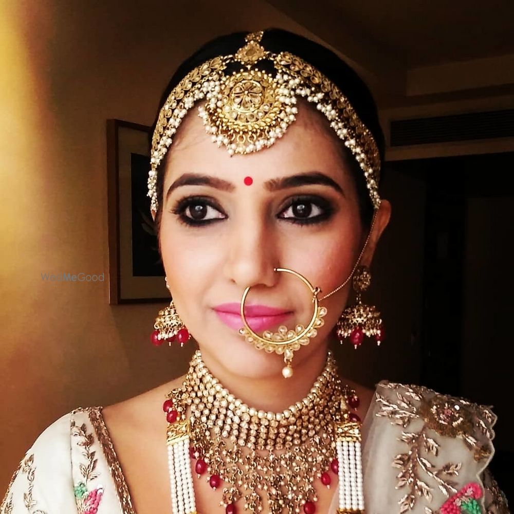 Photo By Vrunda Moray - Bridal Makeup