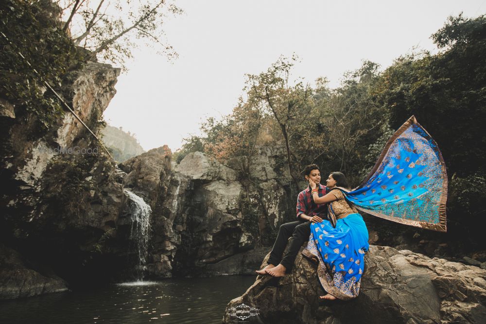 Photo By Saatphere - The Wedding Reels - Photographers
