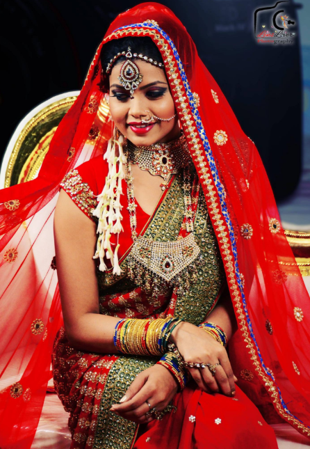 Photo By Lens Lover Photography - Photographers