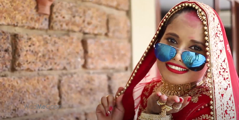 Photo By Lens Lover Photography - Photographers