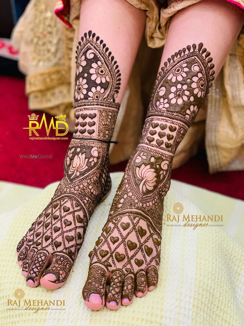 Photo By Raj Mehandi Designer - Mehendi Artist