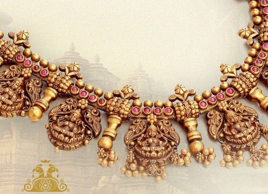 AVR Swarnamahal Jewellery