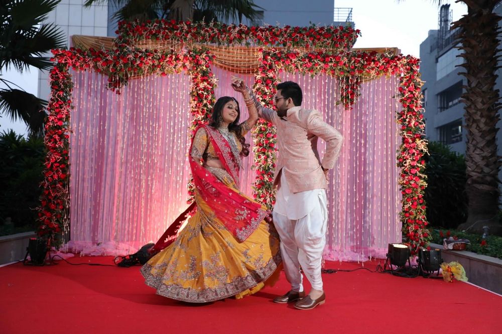 Photo By Ria Dua Wedding Choreography - Sangeet Choreographer