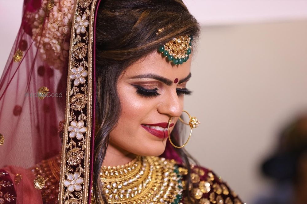 Photo By Naira Makeovers - Bridal Makeup