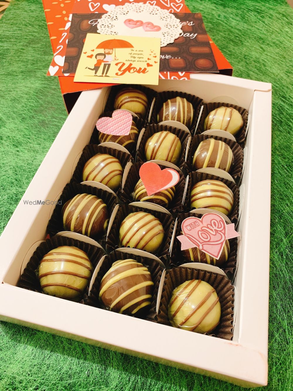 Photo By Lavakraft  - Favors