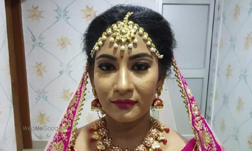 Makeup Artist Ananya