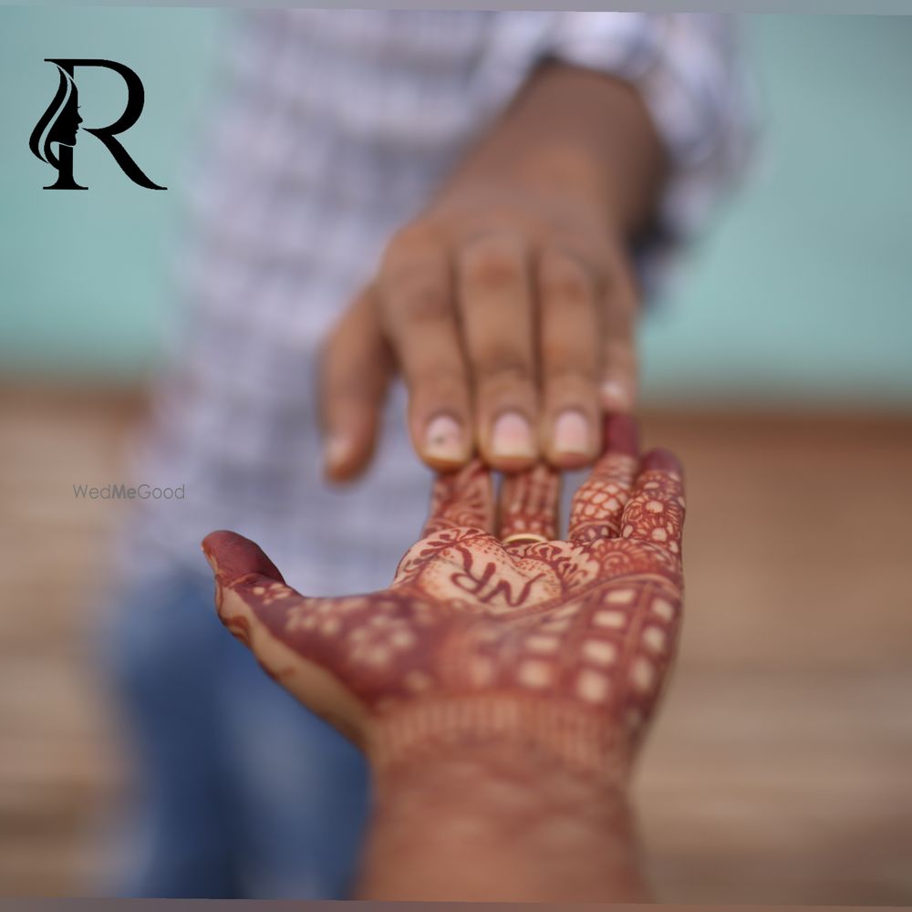 Photo By Glowing Hands Dubai - Mehendi Artist