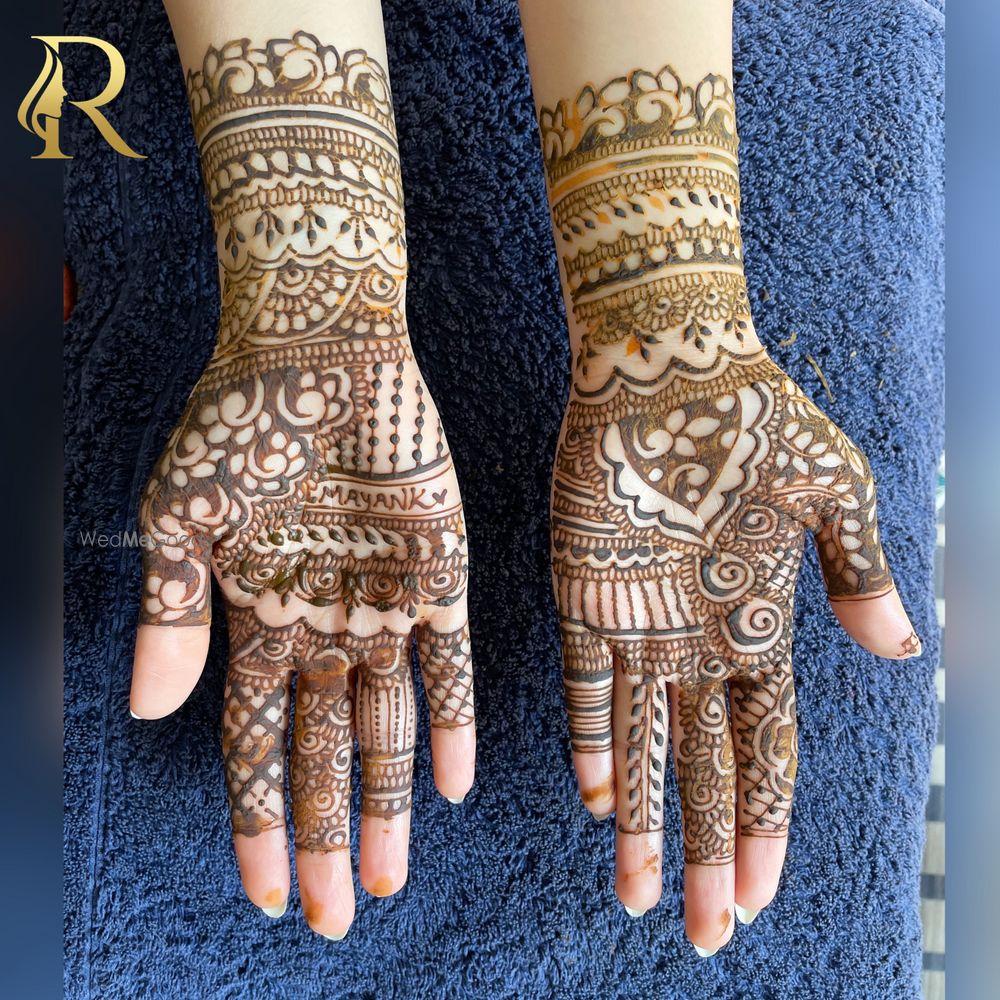 Photo By Glowing Hands Dubai - Mehendi Artist