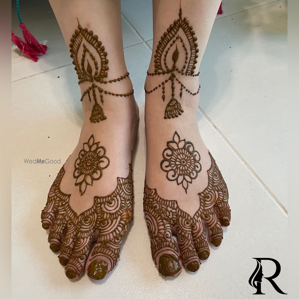 Photo By Glowing Hands Dubai - Mehendi Artist