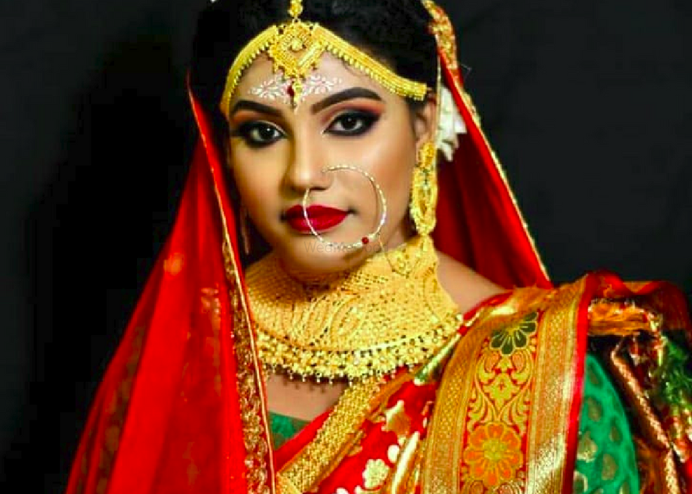 Rekha Kripashankar Yadav Makeup Artist