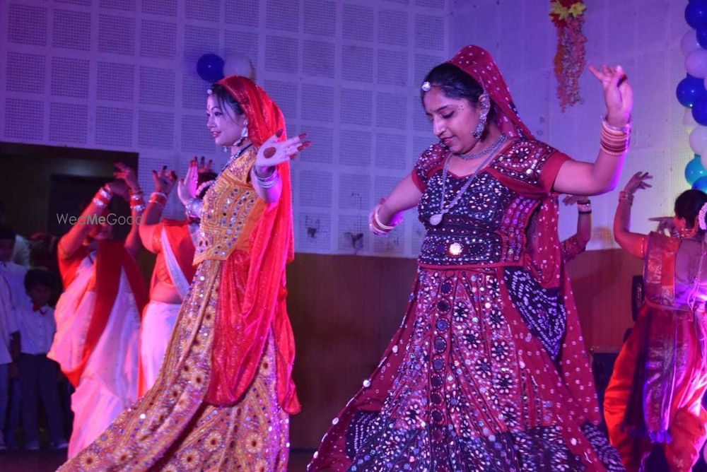 Photo By Choreographer Esha - Sangeet Choreographer