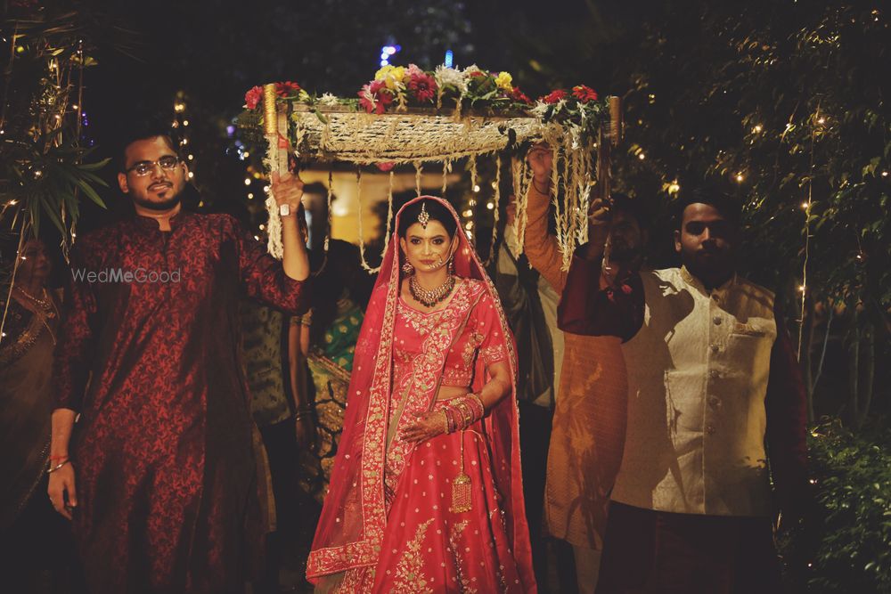 Photo By ArRT Photos - Photographers