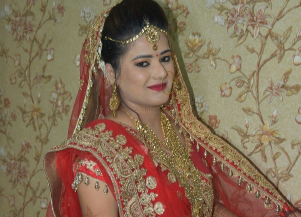 Makeup with Anu Anjali