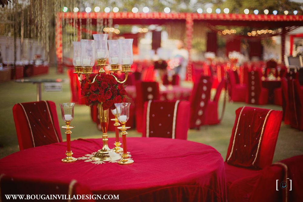 Photo of red themed decor