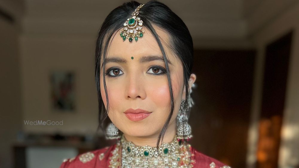 Makeup by Divya Vanvaria