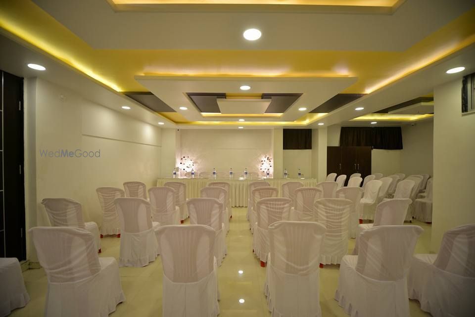 Hotel Radhe Krishna Executive