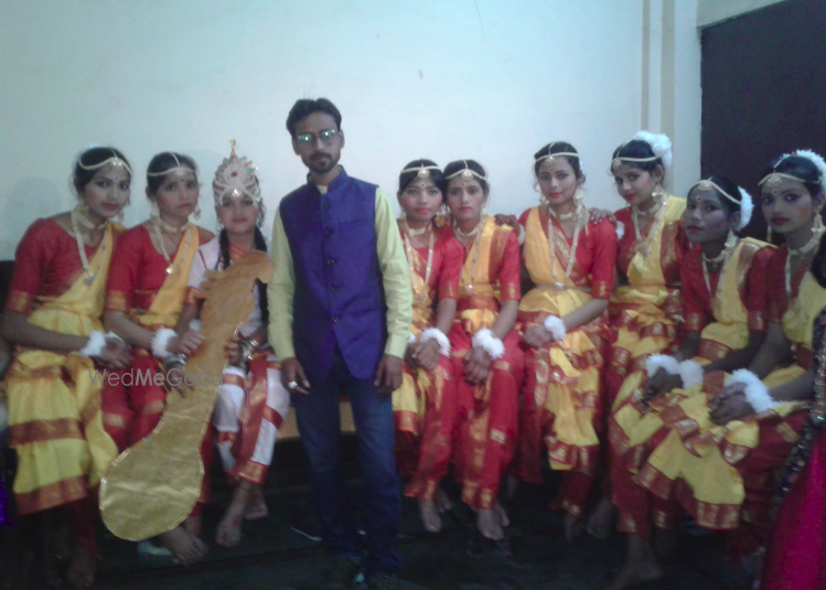 Photo By Omprakash Vishwakarma - Sangeet Choreographer