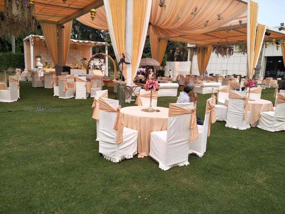 Photo By Radiance Tania Farms - Venues