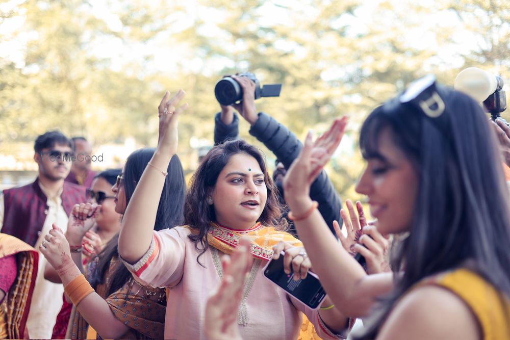 Photo By WEDDING COLORS - Photographers