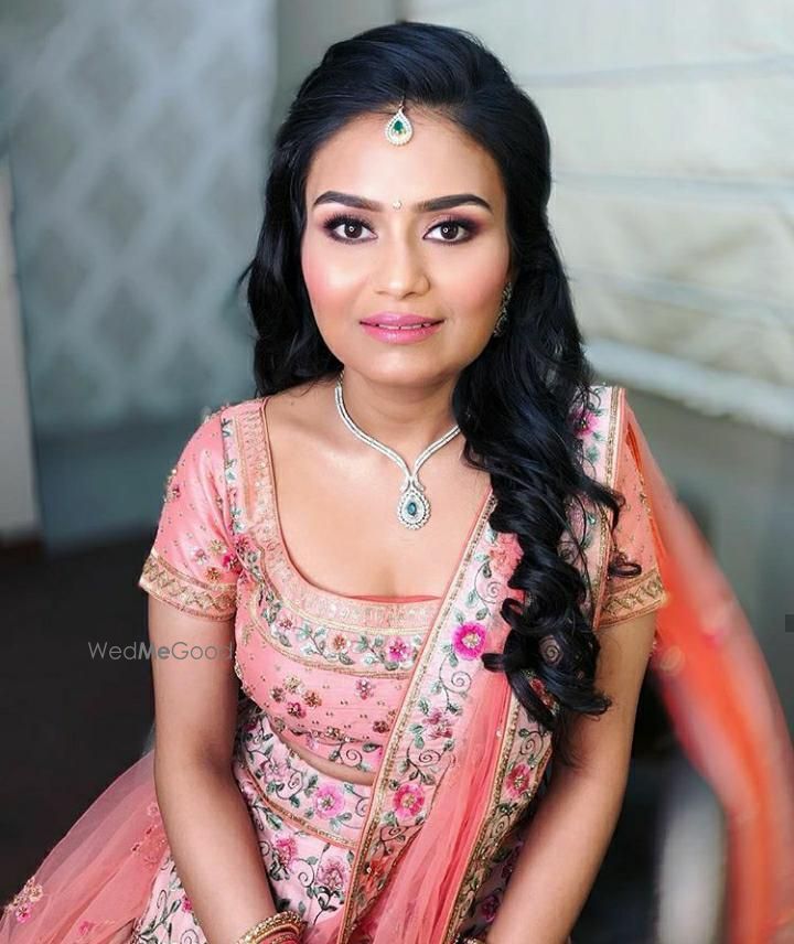 Photo By Makeover by Khushi Yadav - Bridal Makeup