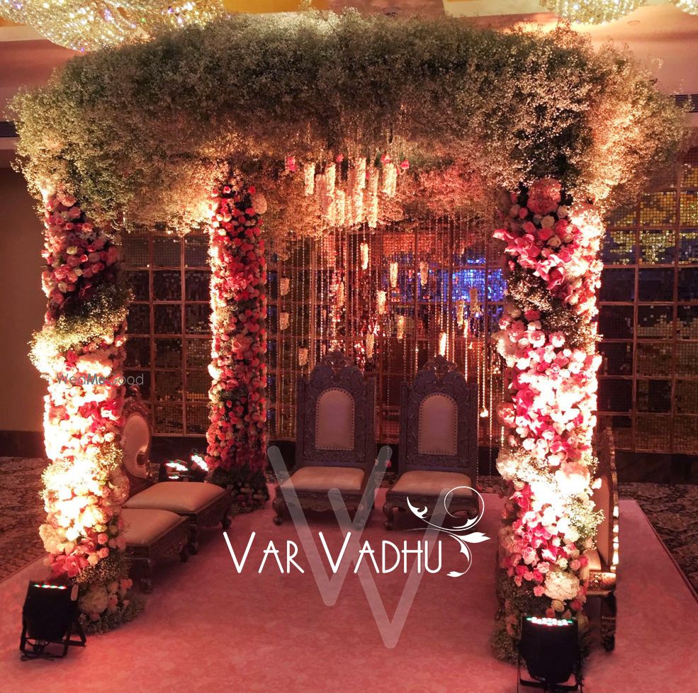 Photo By Var Vadhu - Wedding Planners