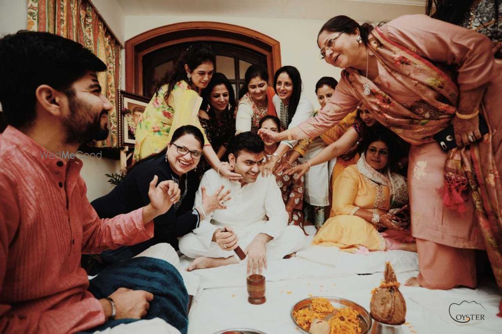 Photo By Oyster - Photographers