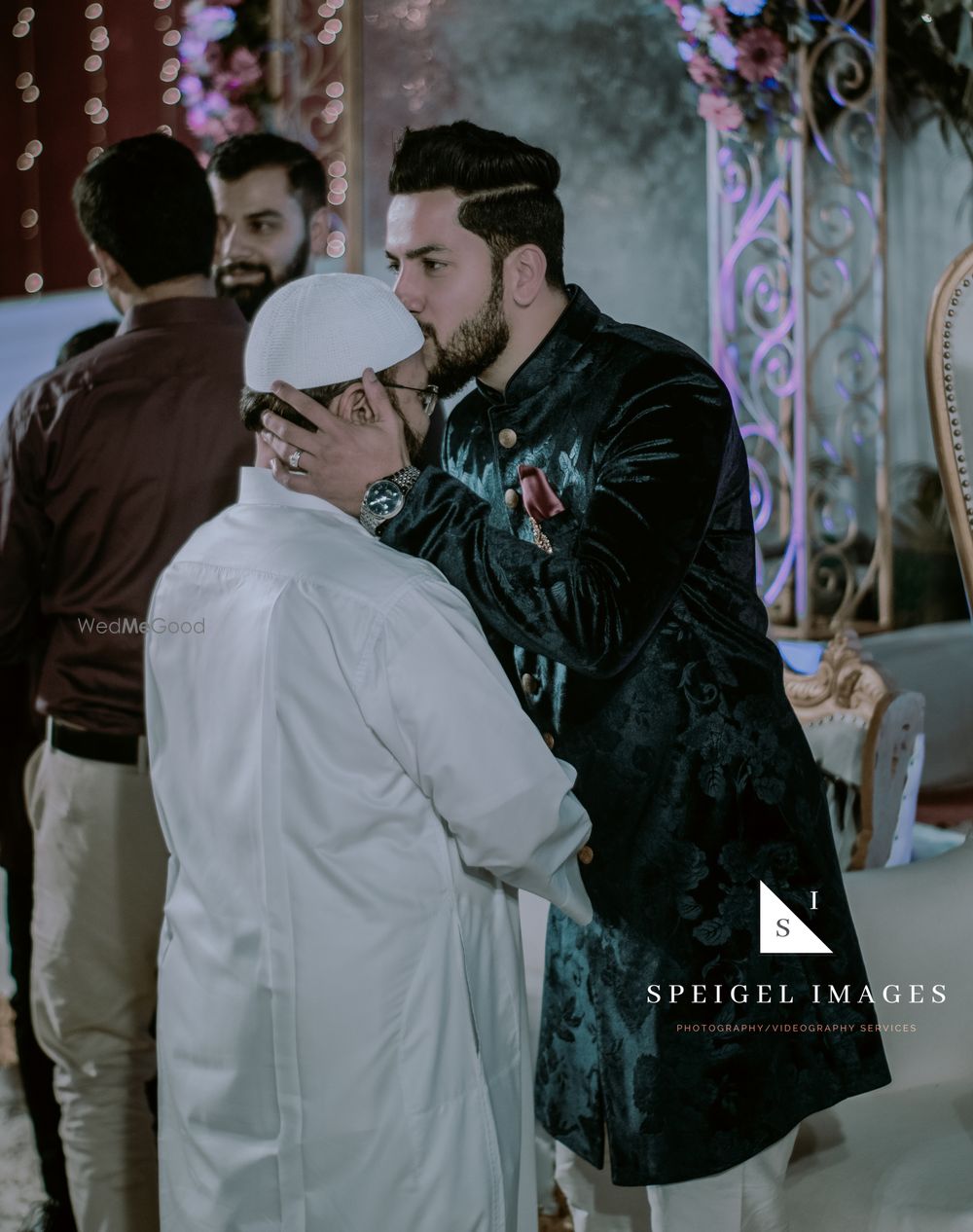 Photo By Speigel Images - Photographers