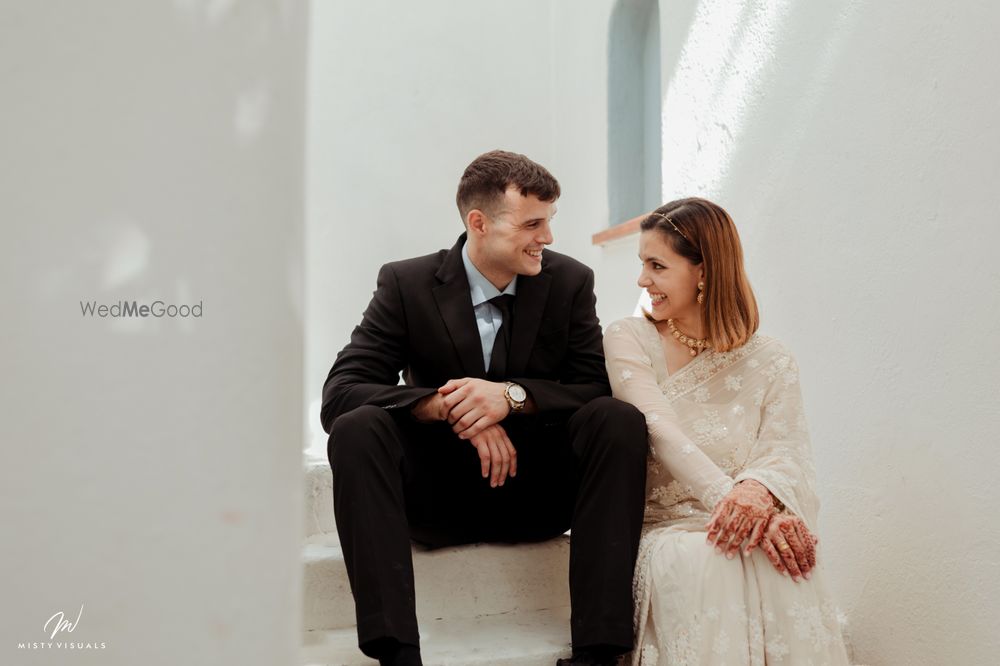 Photo By Misty Visuals - Photographers