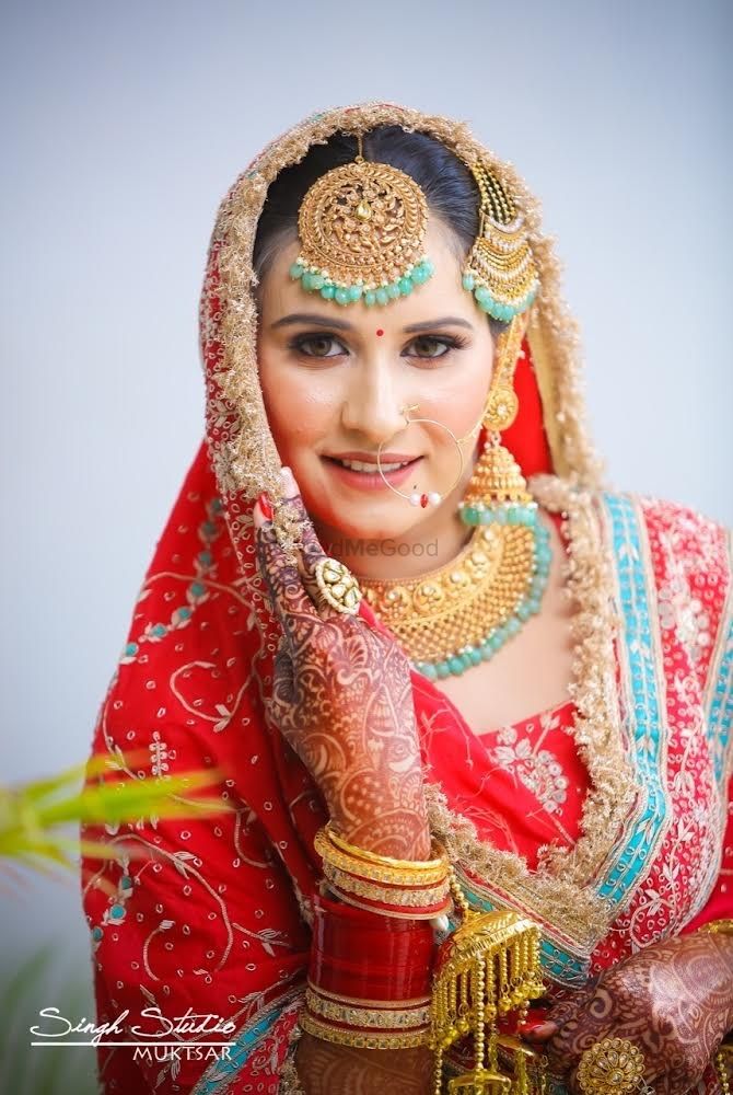 Photo By Makeup by Simran Dhaliwal - Bridal Makeup