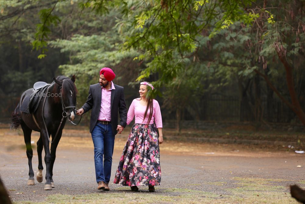 Photo By Makker Studio - Photographers