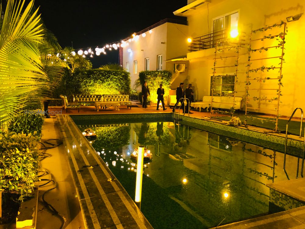 Photo By  Cavanal Hill Resort - Venues