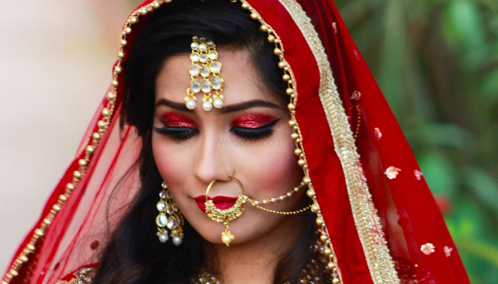 Nadiya Khan Makeup Artist