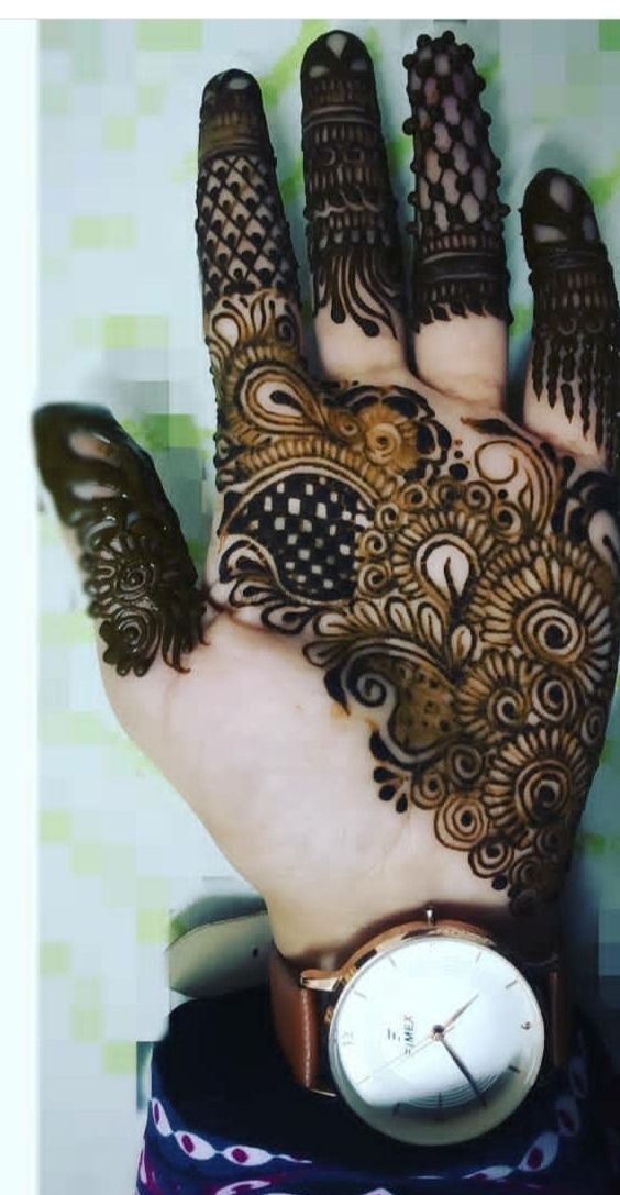 Photo By Henna by Hafsa - Mehendi Artist