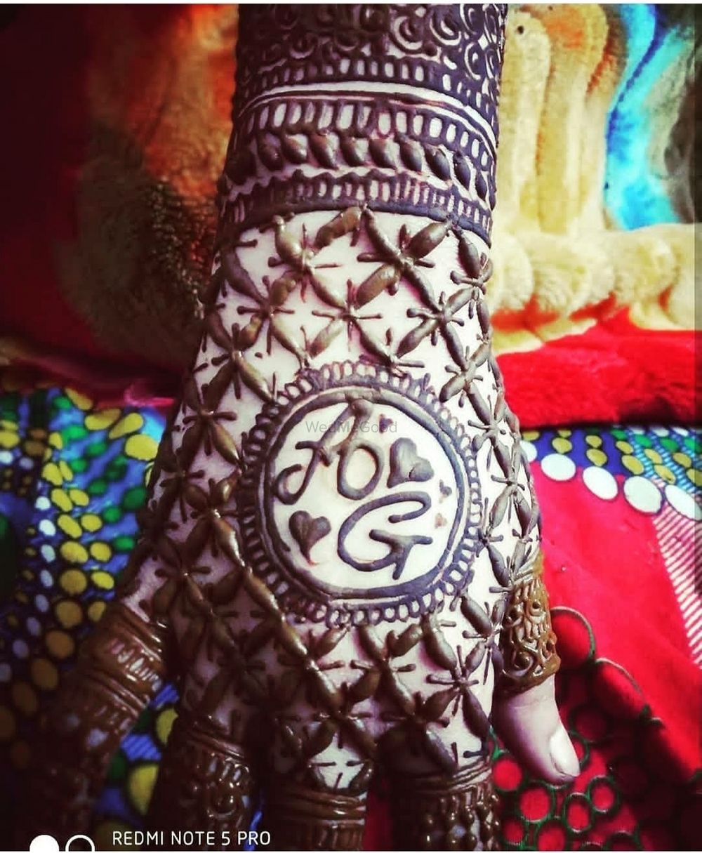 Photo By Henna by Hafsa - Mehendi Artist